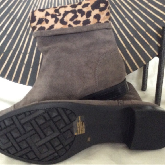 NWOT Grey Suede Booties - Picture 2 of 6